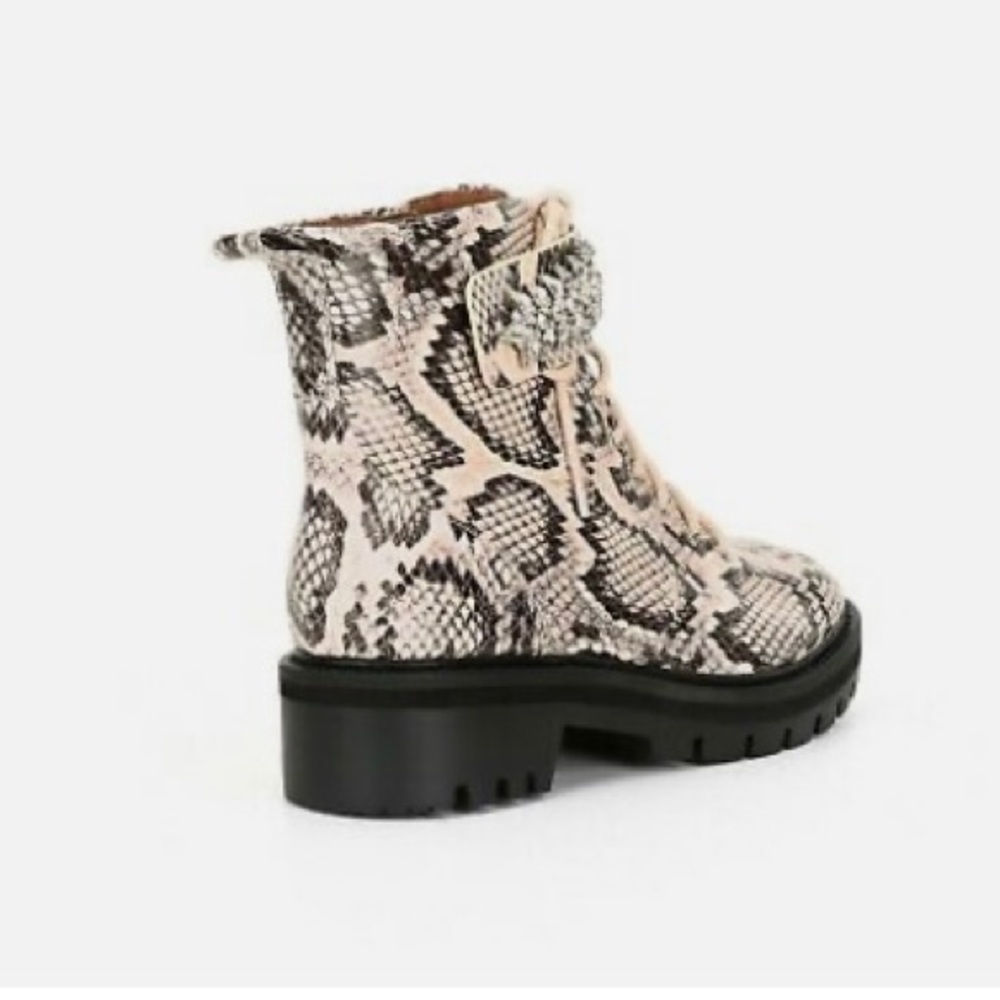 NWOB Antonio Melani Combat Boots - Picture 4 of 8